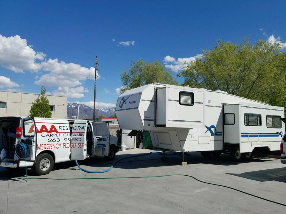 motorhome cleaning
