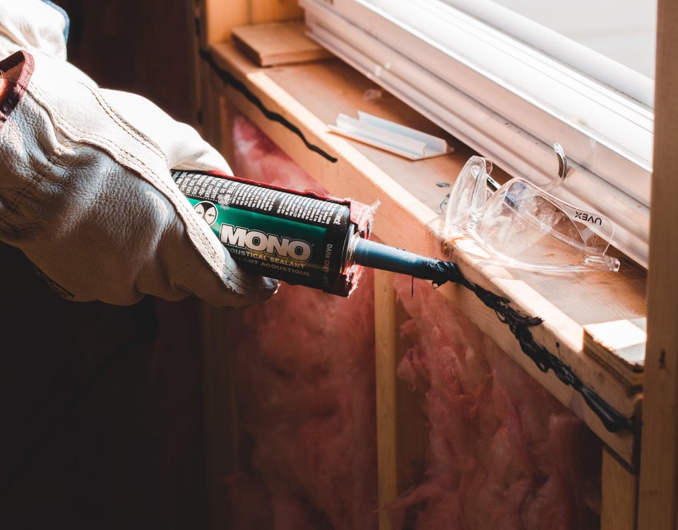 sealant on window seam